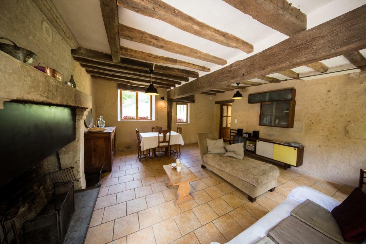 Holiday Home Le Vaugarnier Couture-sur-Loir エクステリア 写真