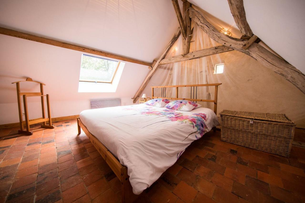 Holiday Home Le Vaugarnier Couture-sur-Loir エクステリア 写真